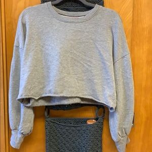 Cropped sweatshirt